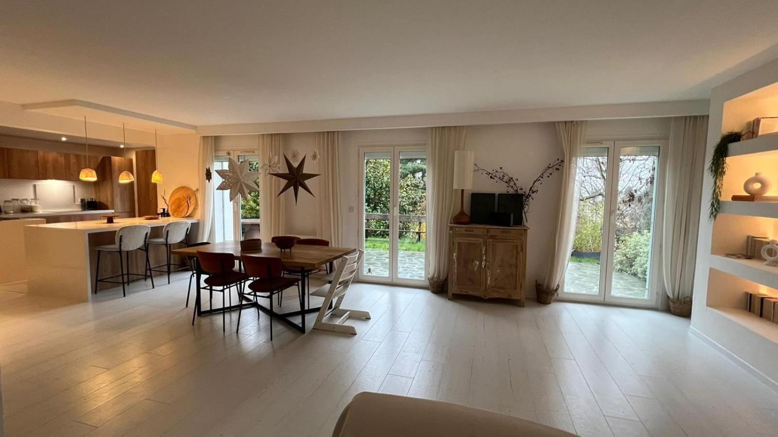 Maison Familiale, Belle Et Moderne Proche De Versailles Et Thoiry Maule Bagian luar foto